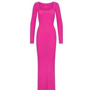SKIMS soft lounge long sleeve dress in 3XL hot pink